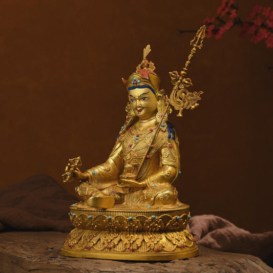 Bronze Padmasambhava Buddha Statue: Tibetan Nepal Decor (15cm x11cm x 23cm)