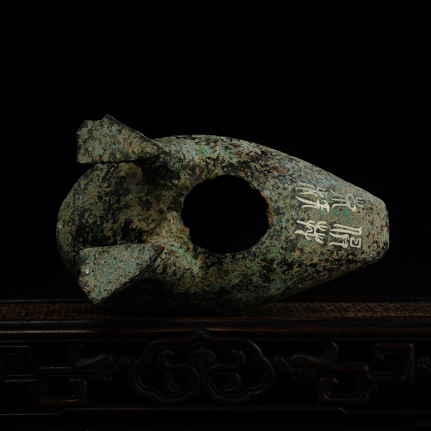 Ancient Asian bronzes, bronze flower animals, bronze ducks