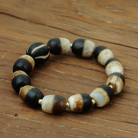 Tibetan/Himalayan antique agate black and white dzi bracelet, rosary, prayer, dome, amulet, amulet