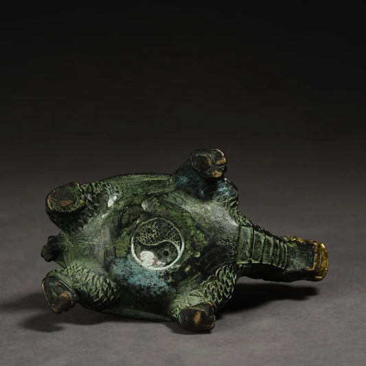 Chinese antique bronze sculpture (dragon turtle), sculpture art, animal sculpture, bronze dragon turtle, sculpture, antique dragon turtle
