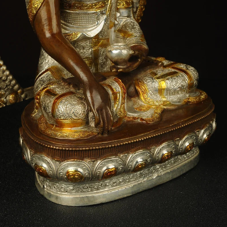 Tibetan Nepal bronze Buddha statue, Gautama Buddha, prayer, ritual, unique gift，Home decoration, Buddha sculpture, anniversary, gift.