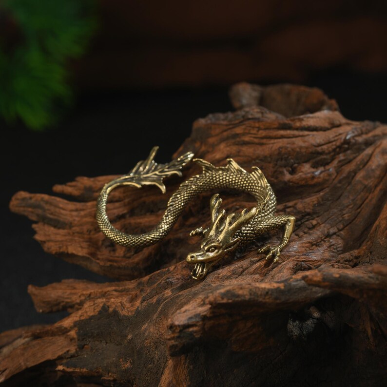 Miniature bronze dragon, Chinese antique bronze dragon sculpture, dragon, sculpture, animal sculpture, bronze dragon, sculpture
