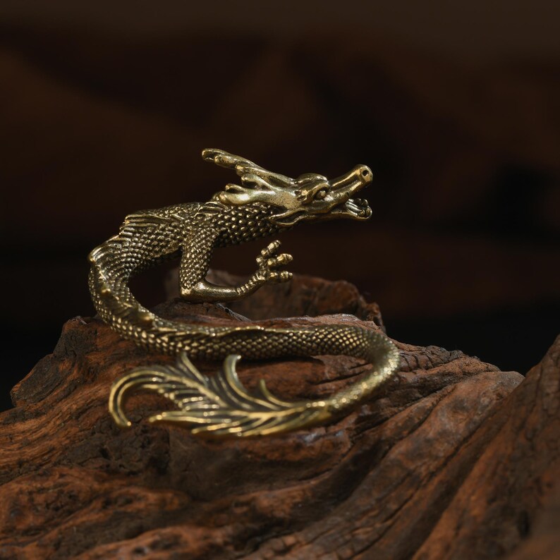 Miniature bronze dragon, Chinese antique bronze dragon sculpture, dragon, sculpture, animal sculpture, bronze dragon, sculpture