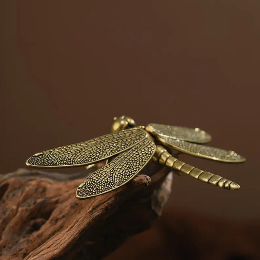Chinese antique bronze dragonfly sculpture, sculpture art, animal sculpture, dragonfly, insect sculpture