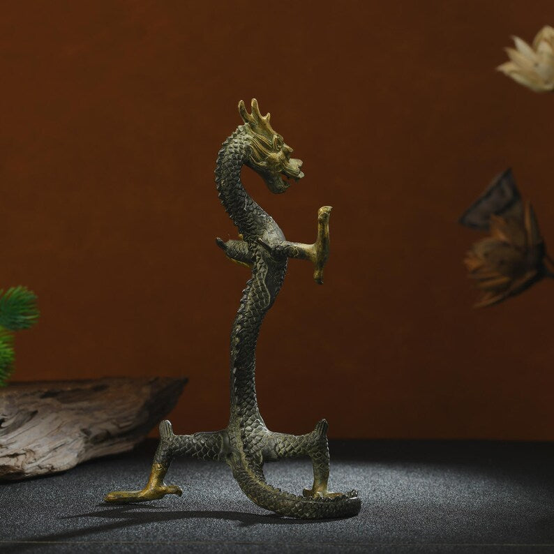 Chinese antique bronze dragon sculpture, sculpture art, animal sculpture, bronze dragon, sculpture, antique dragon decoration