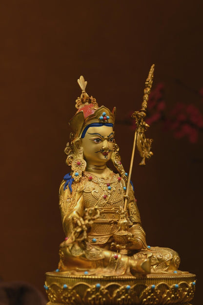 Bronze Padmasambhava Buddha Statue: Tibetan Nepal Decor (15cm x11cm x 23cm)