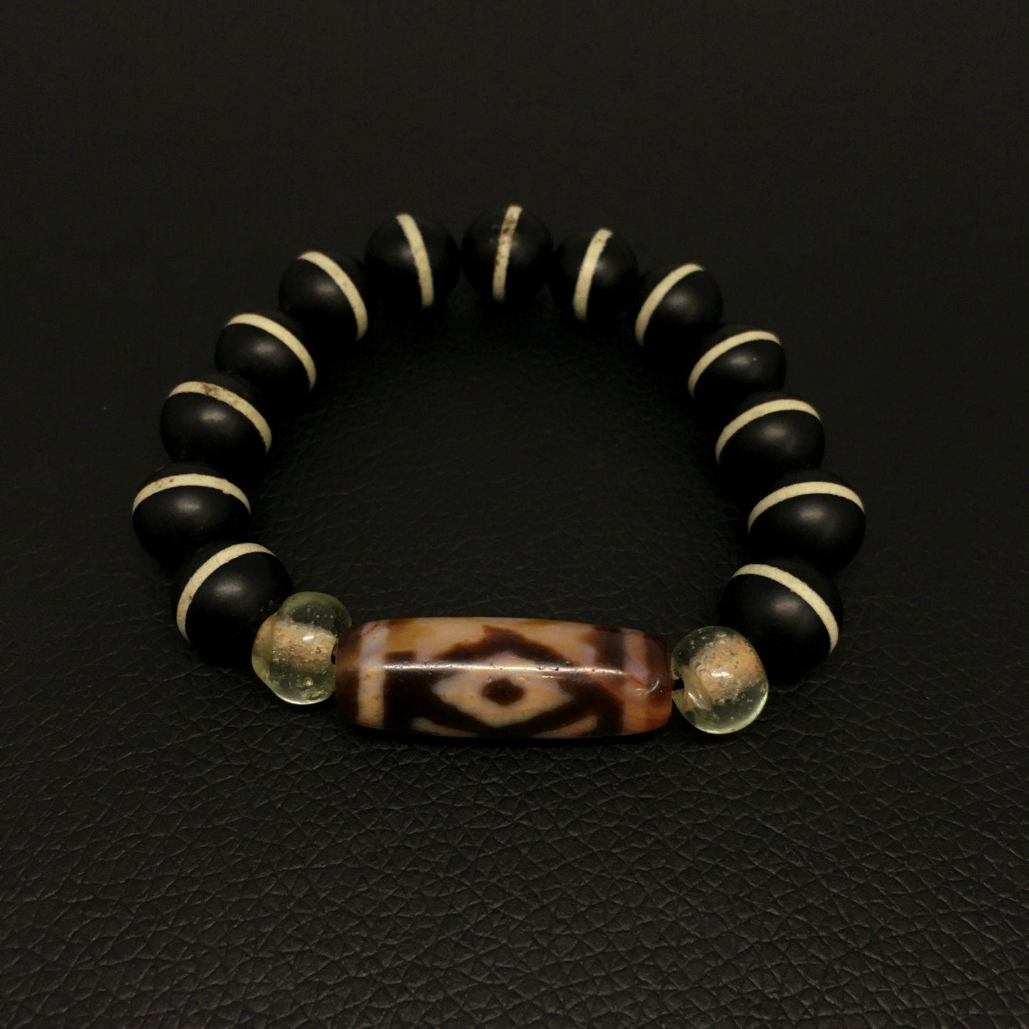 Antique Agate Dzi Bead Bracelet: Tibetan King Kong Amulet Rosary