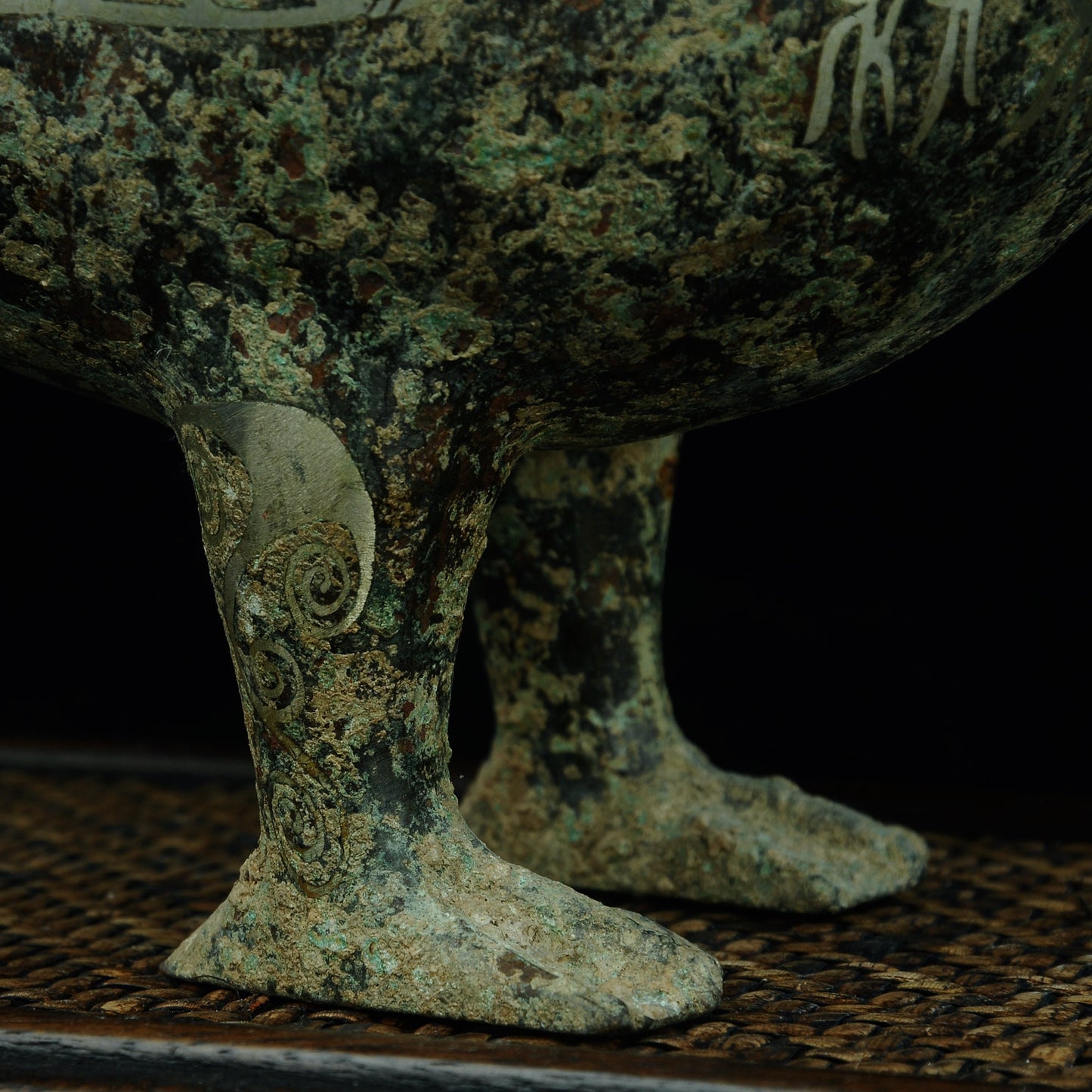 Ancient Asian bronzes, bronze flower animals, bronze ducks