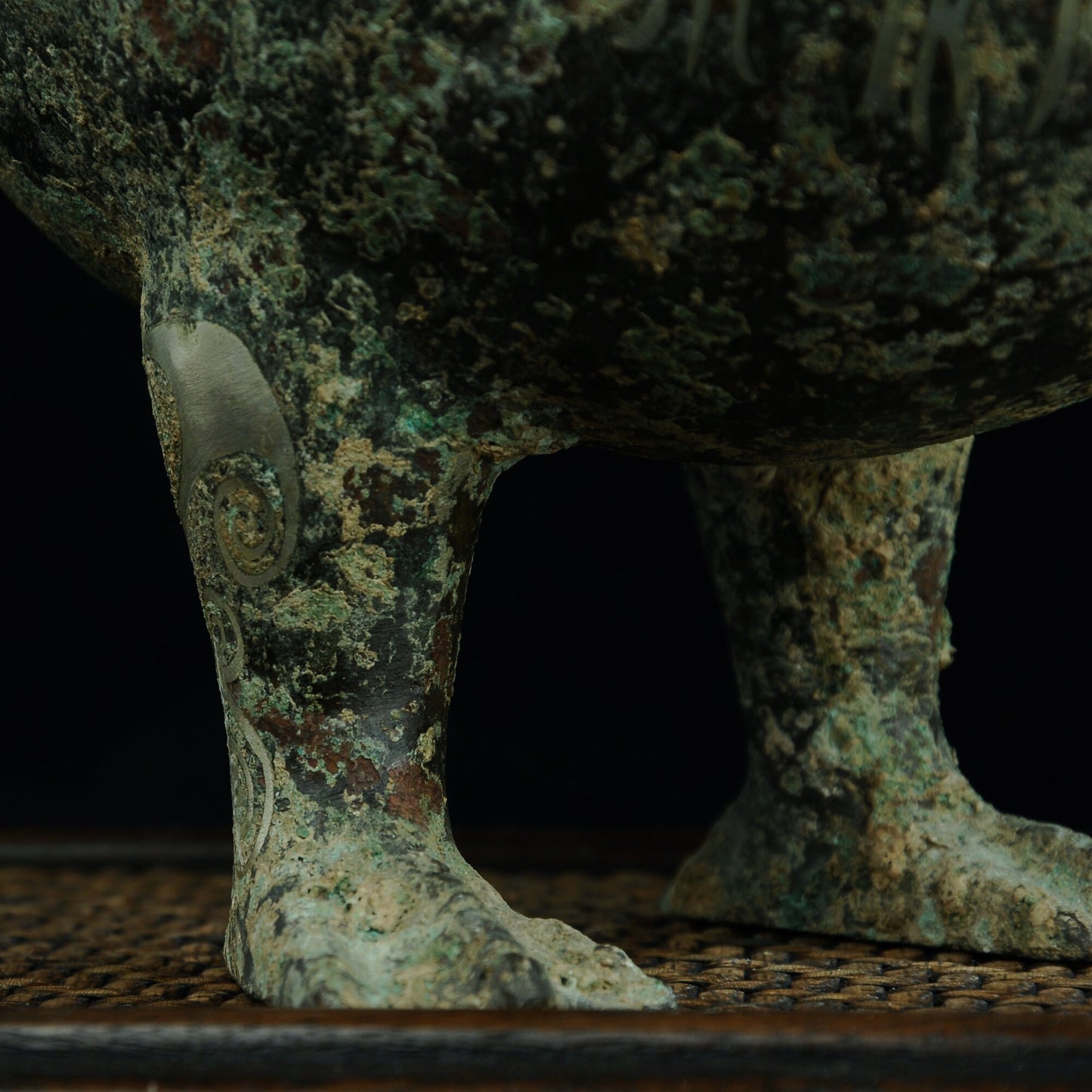 Ancient Asian bronzes, bronze flower animals, bronze ducks