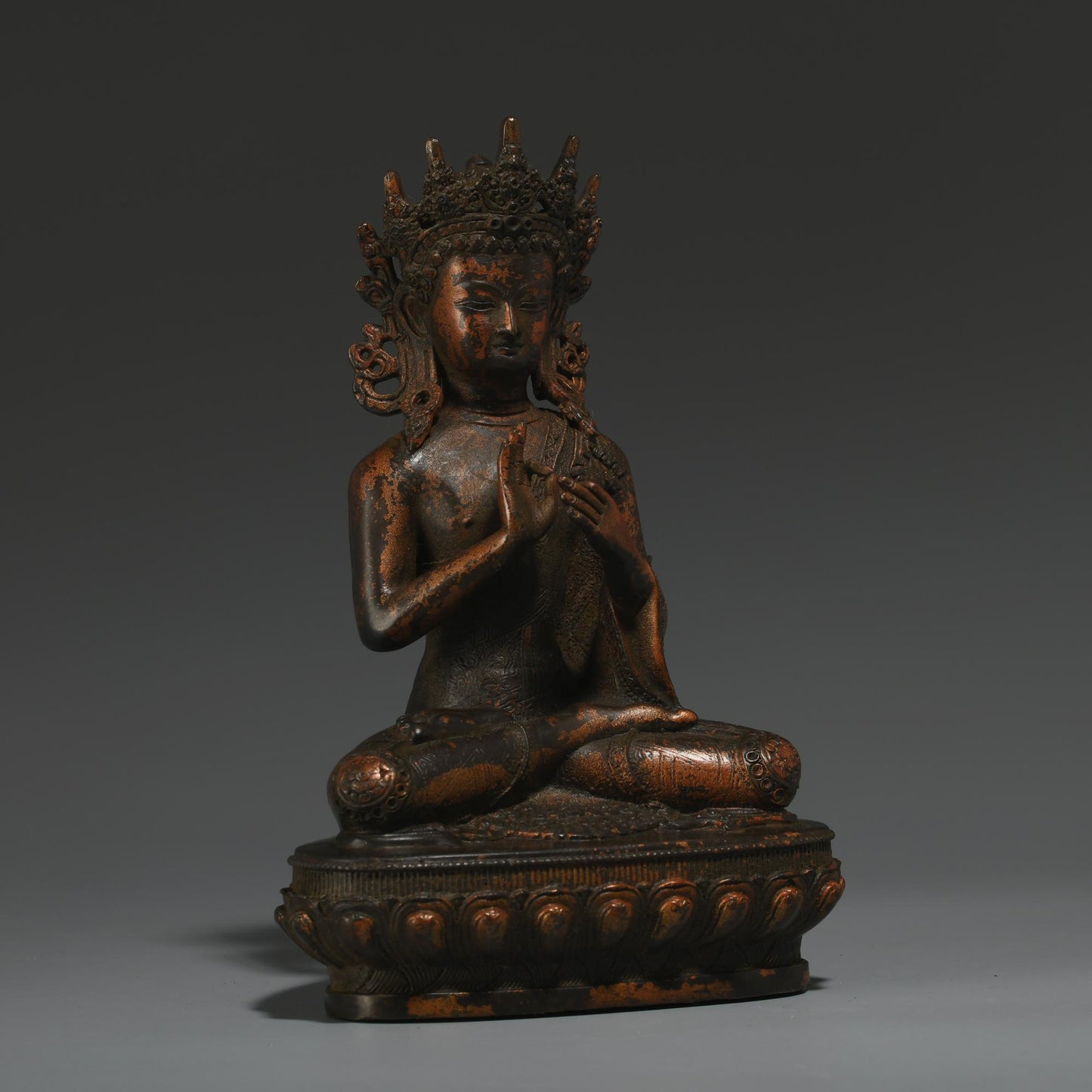 Antique Bronze Buddha Statue: Tibetan Prayer Ritual Decor