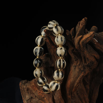 Antique Agate Dzi Bead Bracelet: Tibetan Amulet Rosary