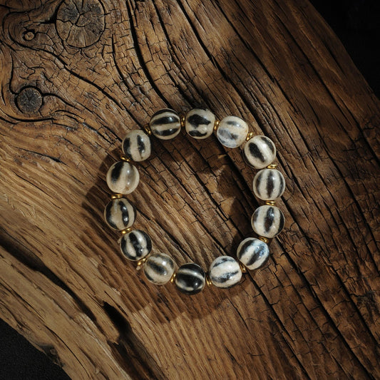Antique Agate Dzi Bead Bracelet: Tibetan Amulet Rosary