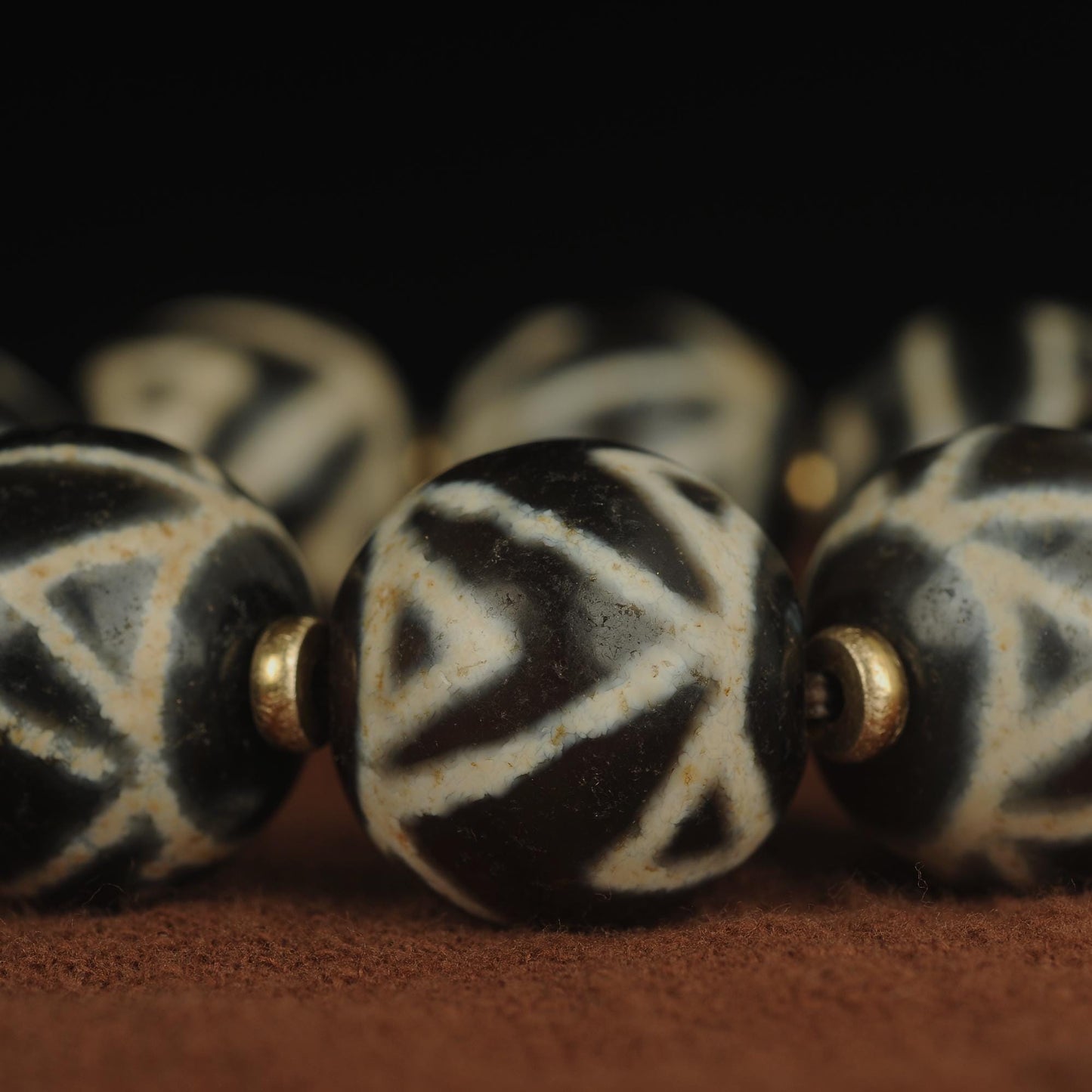 Antique Agate Dzi Bead Bracelet: Tibetan Amulet Rosary