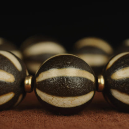 Antique Agate Dzi Bead Bracelet: Tibetan Amulet Rosary