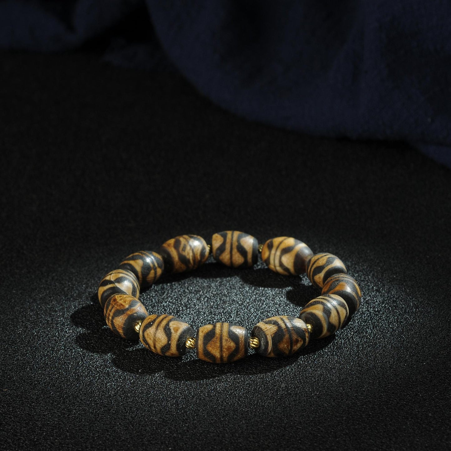 Antique Agate Dzi Bead Bracelet: Tibetan Amulet Rosary