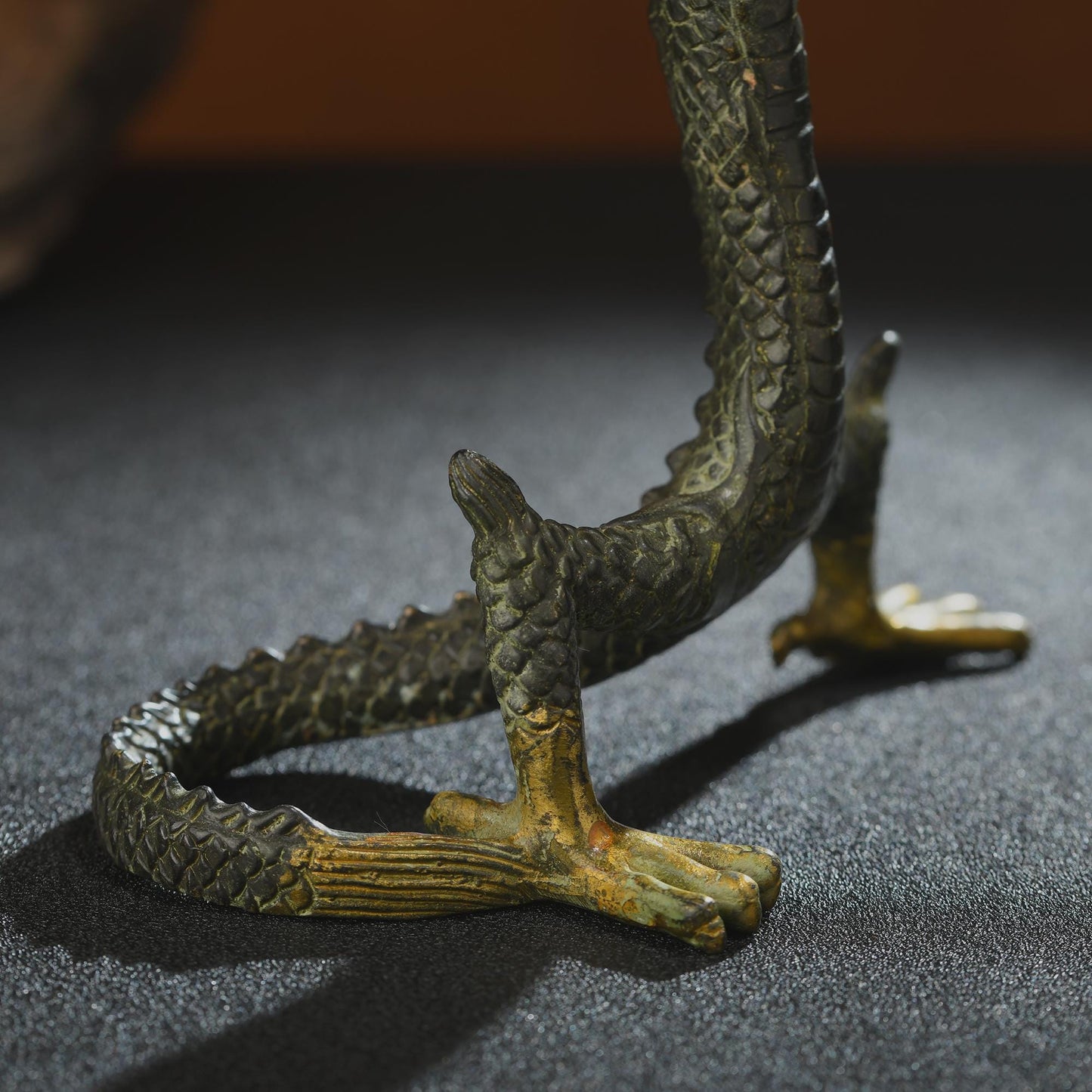 Antique Bronze Dragon Sculpture: Handmade Chinese Art (15x14x23cm)