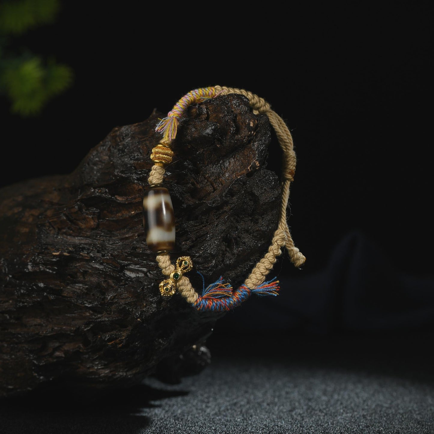 Antique Agate Dzi Bracelet: Handwoven Tibetan Amulet
